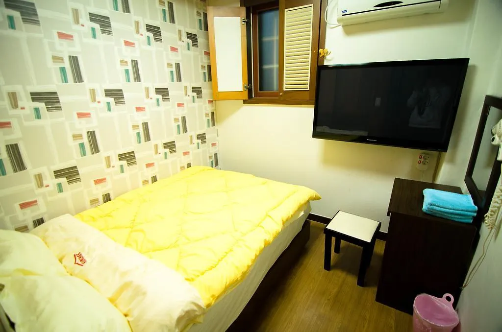 Hong Guesthouse Dongdaemun Seoul 0*,  South Korea